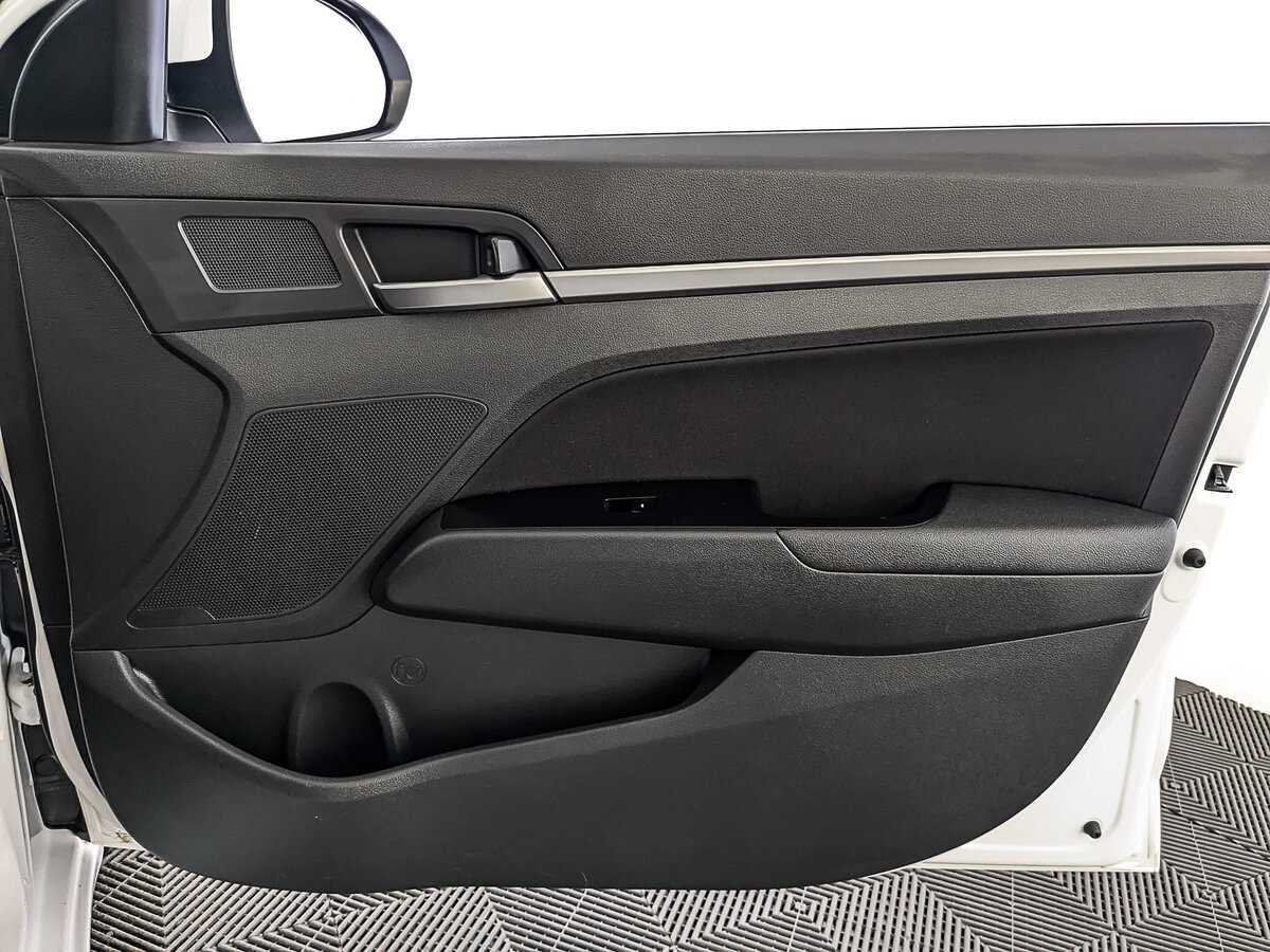 Купить Hyundai Elantra, 2018, 97 532 км, фото №24