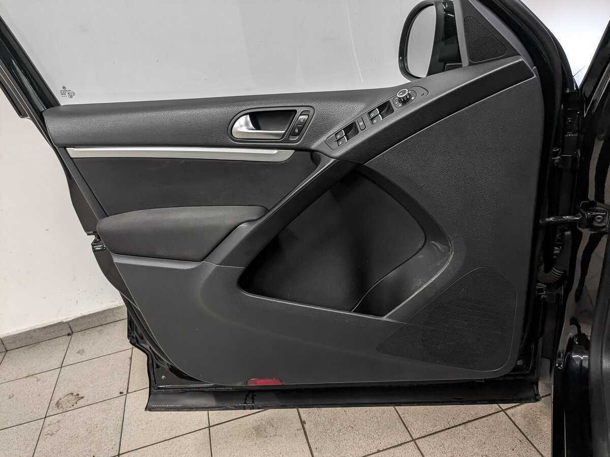 Купить Volkswagen Tiguan, 2015, 136 730 км, фото №19