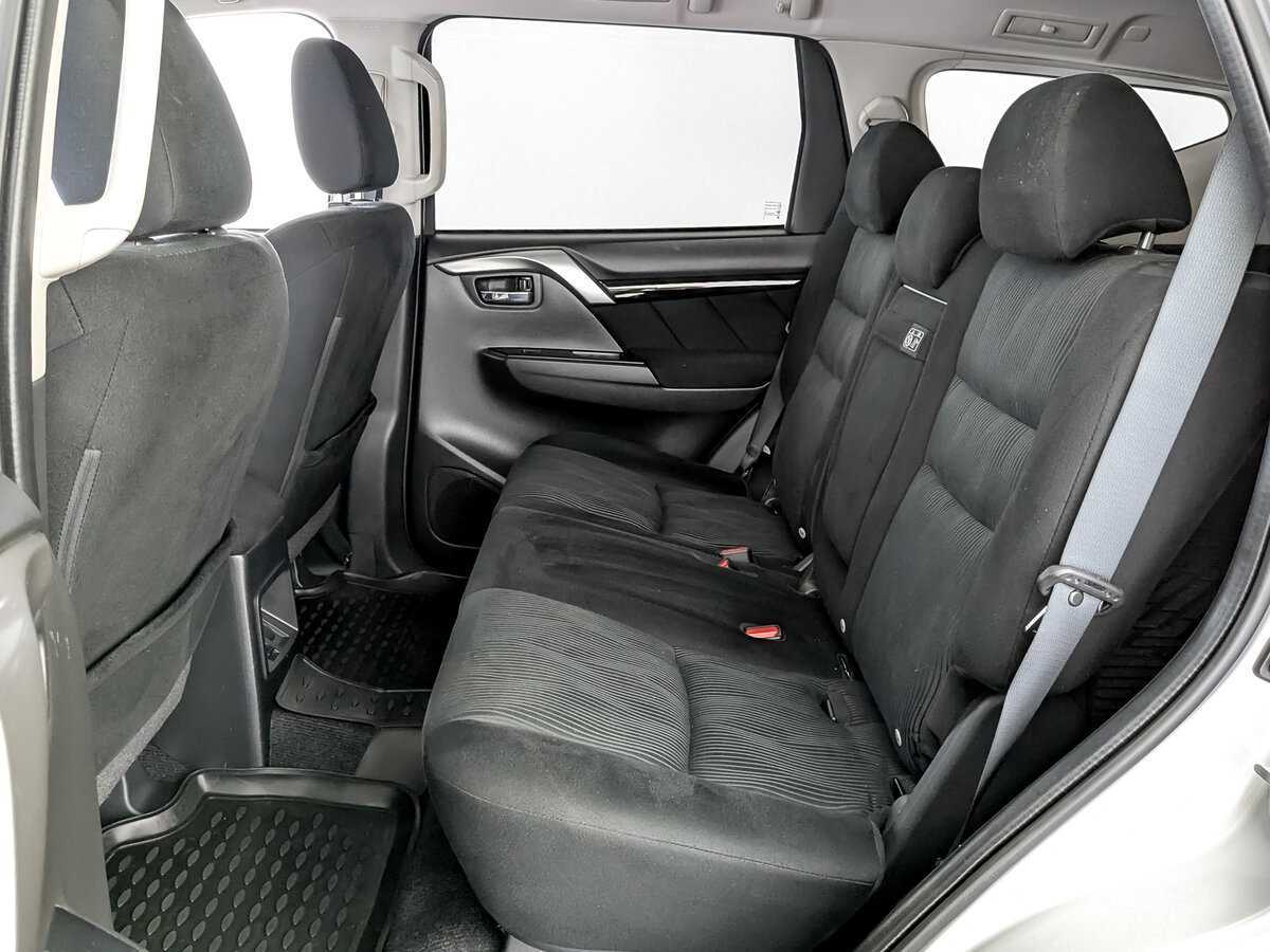 Купить Mitsubishi Pajero Sport, 2018, 188 221 км, фото №12