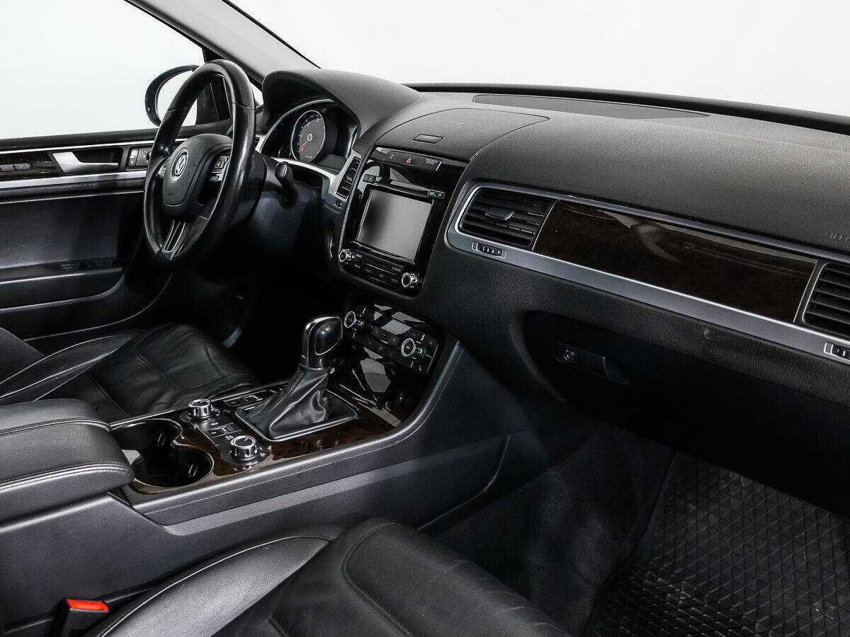 Купить Volkswagen Touareg, 2012, 137 287 км, фото №14