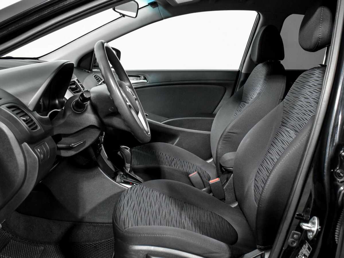 Купить Hyundai Solaris, 2015, 222 708 км, фото №9