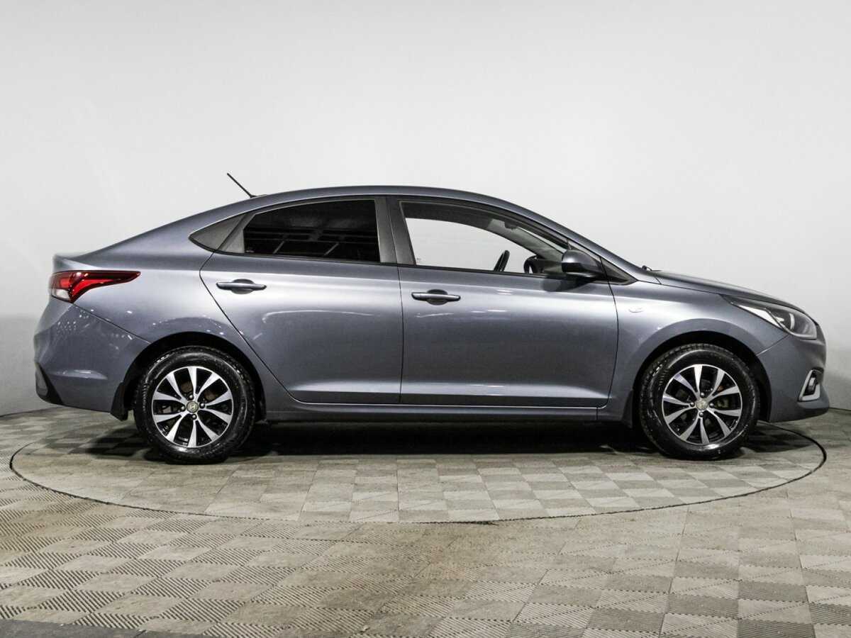 Купить Hyundai Solaris, 2018, 104 961 км, фото №4