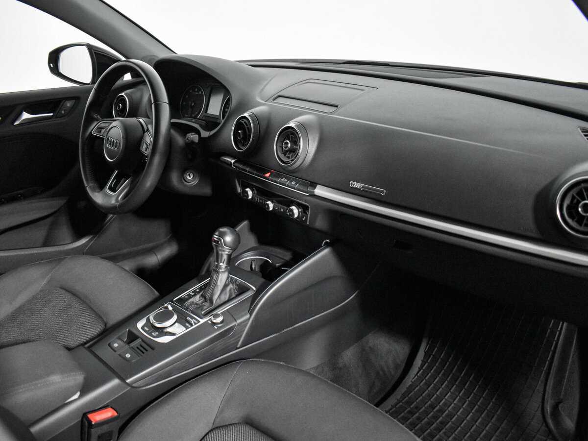 Купить Audi A3, 2018, 157 151 км, фото №14