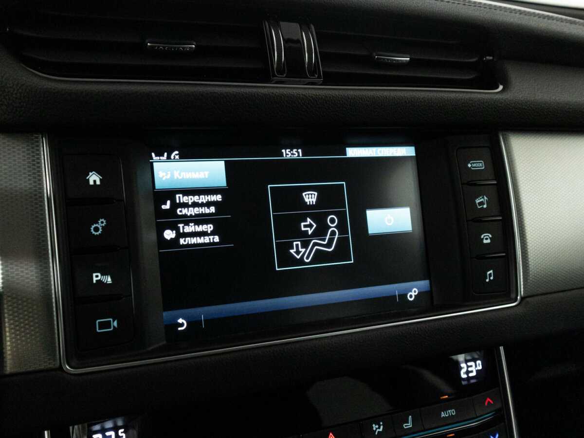 Купить Jaguar XF, 2016, 59 128 км, фото №19
