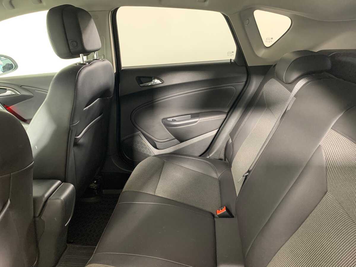 Купить Opel Astra, 2012, 117 404 км, фото №19