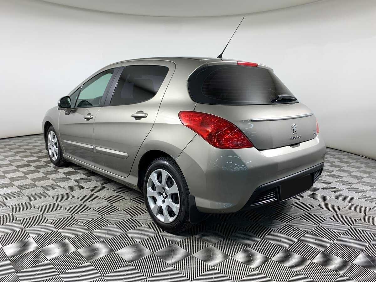 Купить Peugeot 308, 2012, 152 975 км, фото №7