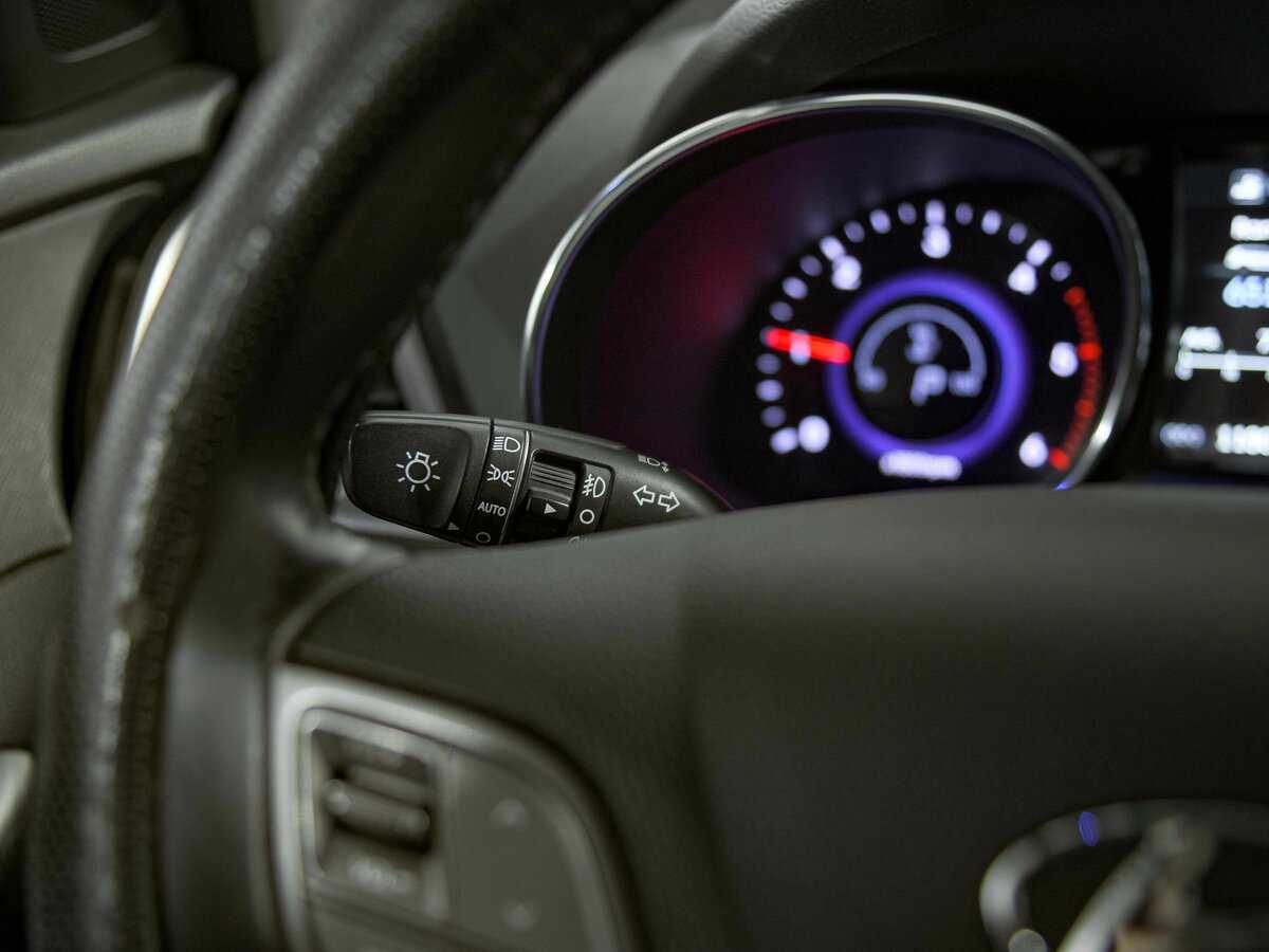 Купить Hyundai Santa Fe, 2015, 118 019 км, фото №8