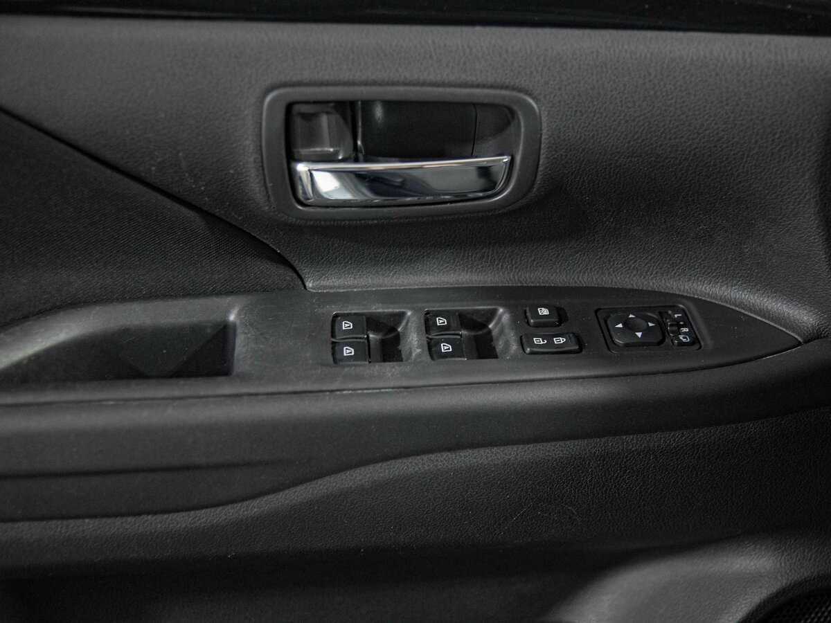 Купить Mitsubishi Outlander, 2018, 147 287 км, фото №16