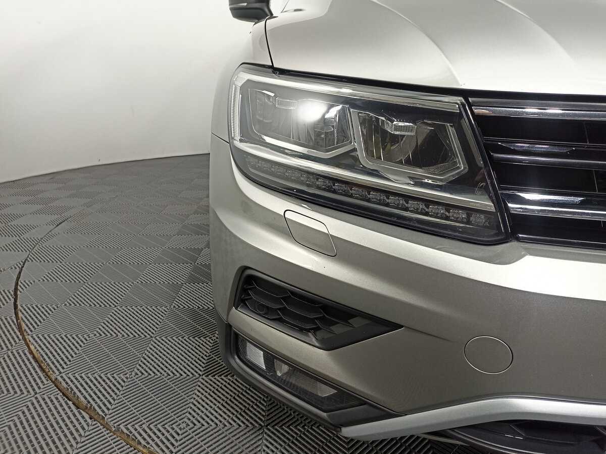 Купить Volkswagen Tiguan, 2019, 119 531 км, фото №17