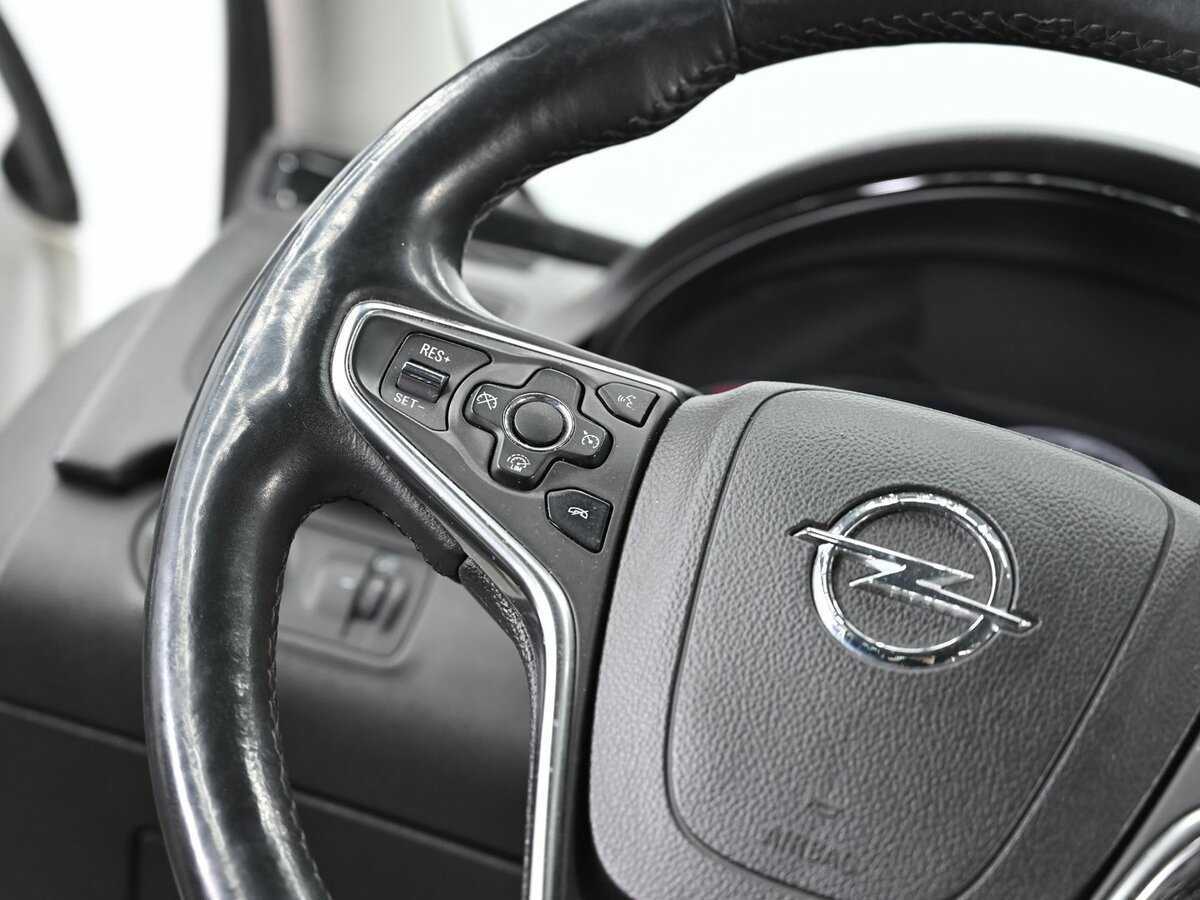 Купить Opel Insignia, 2014, 178 000 км, фото №9