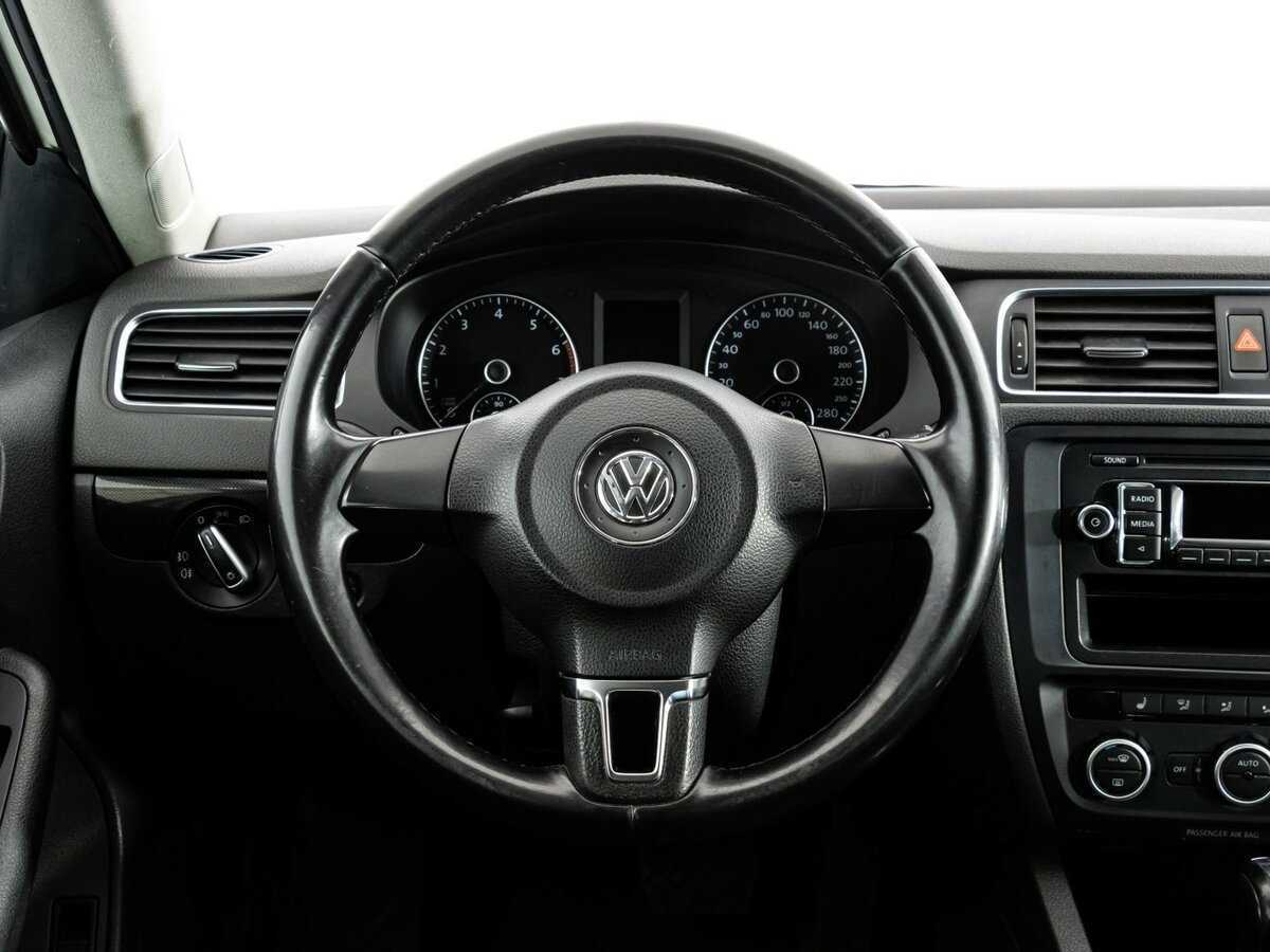 Купить Volkswagen Jetta, 2012, 203 467 км, фото №10