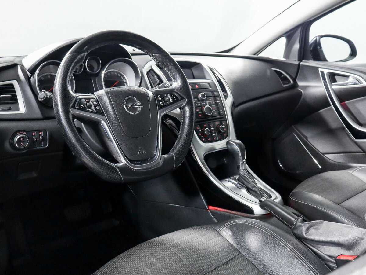 Купить Opel Astra GTC, 2013, 181 413 км, фото №10