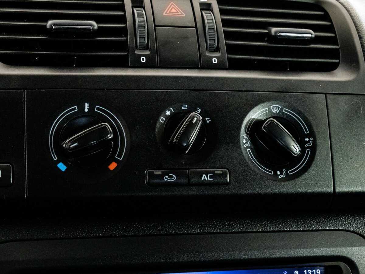 Купить Skoda Fabia, 2012, 190 510 км, фото №13