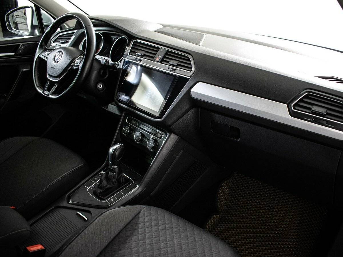 Купить Volkswagen Tiguan, 2017, 111 458 км, фото №7