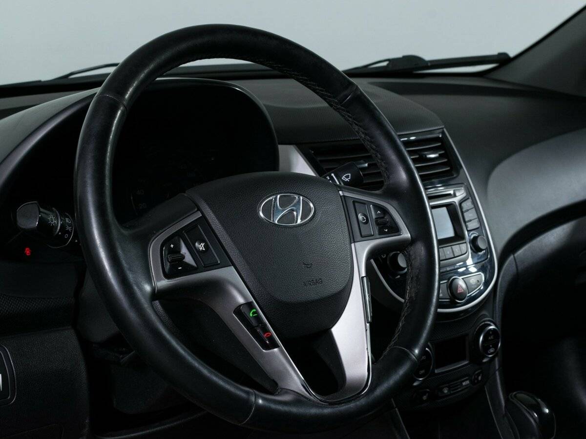 Купить Hyundai Solaris, 2014, 201 121 км, фото №12