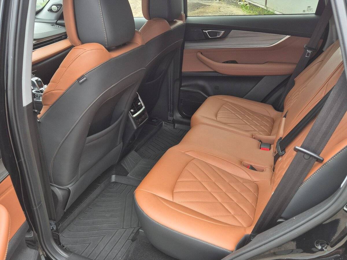 Купить Chery Tiggo 8 Pro Max, 2023, 88 000 км, фото №16