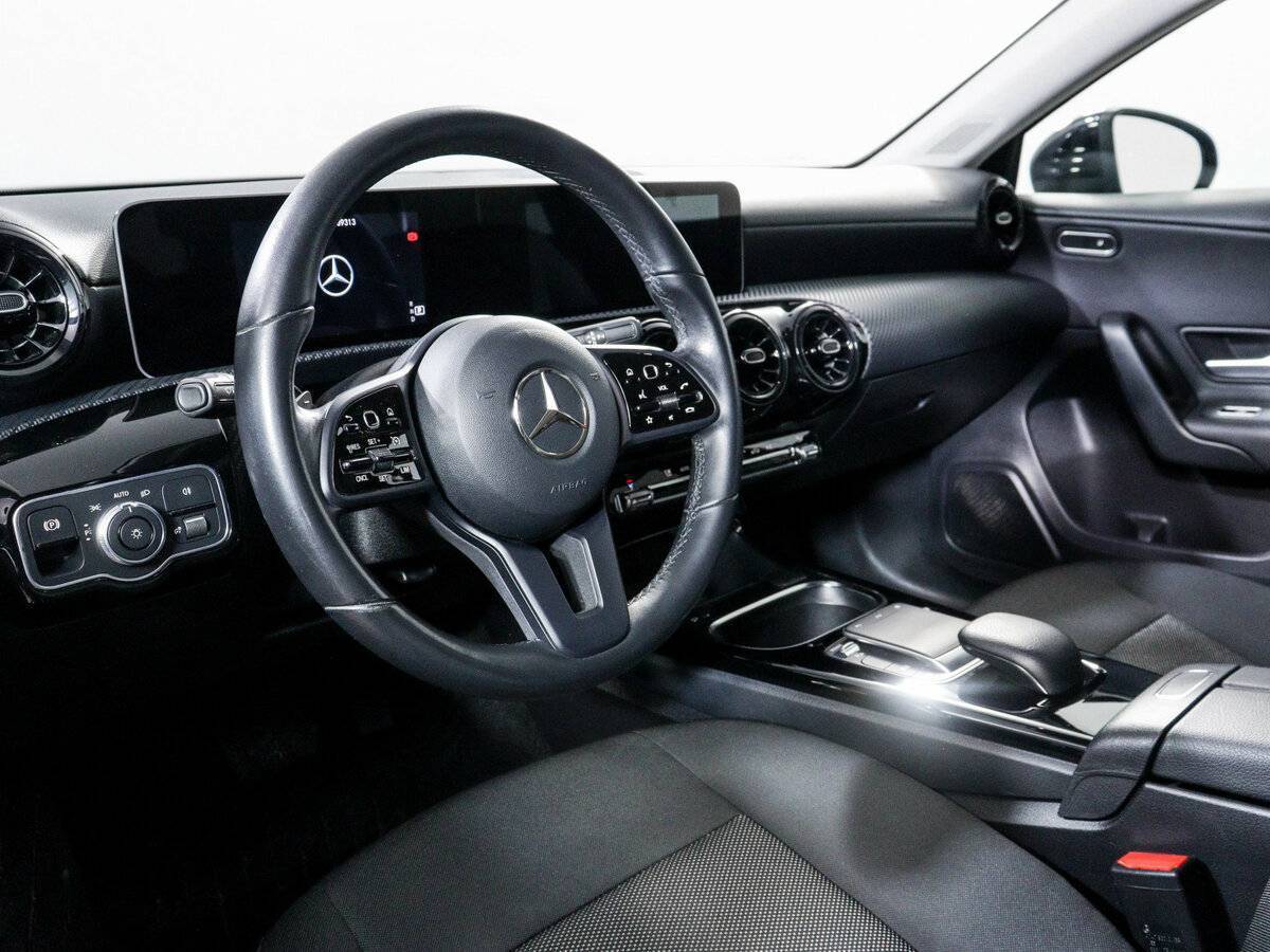 Купить Mercedes-Benz A-Класс 200, 2020, 89 000 км, фото №11