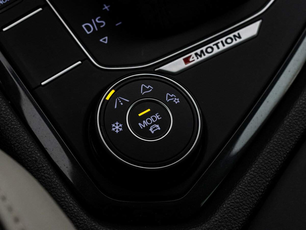 Купить Volkswagen Tiguan, 2019, 63 865 км, фото №16