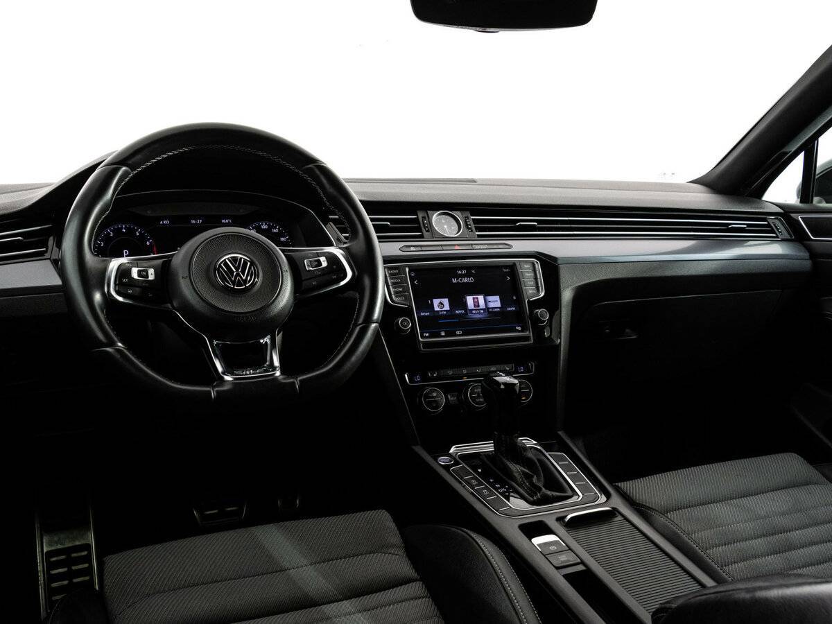 Купить Volkswagen Passat, 2016, 228 105 км, фото №11