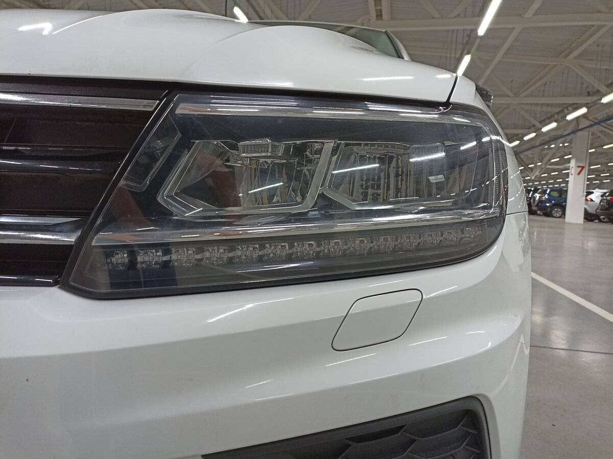 Купить Volkswagen Tiguan, 2019, 123 546 км, фото №17