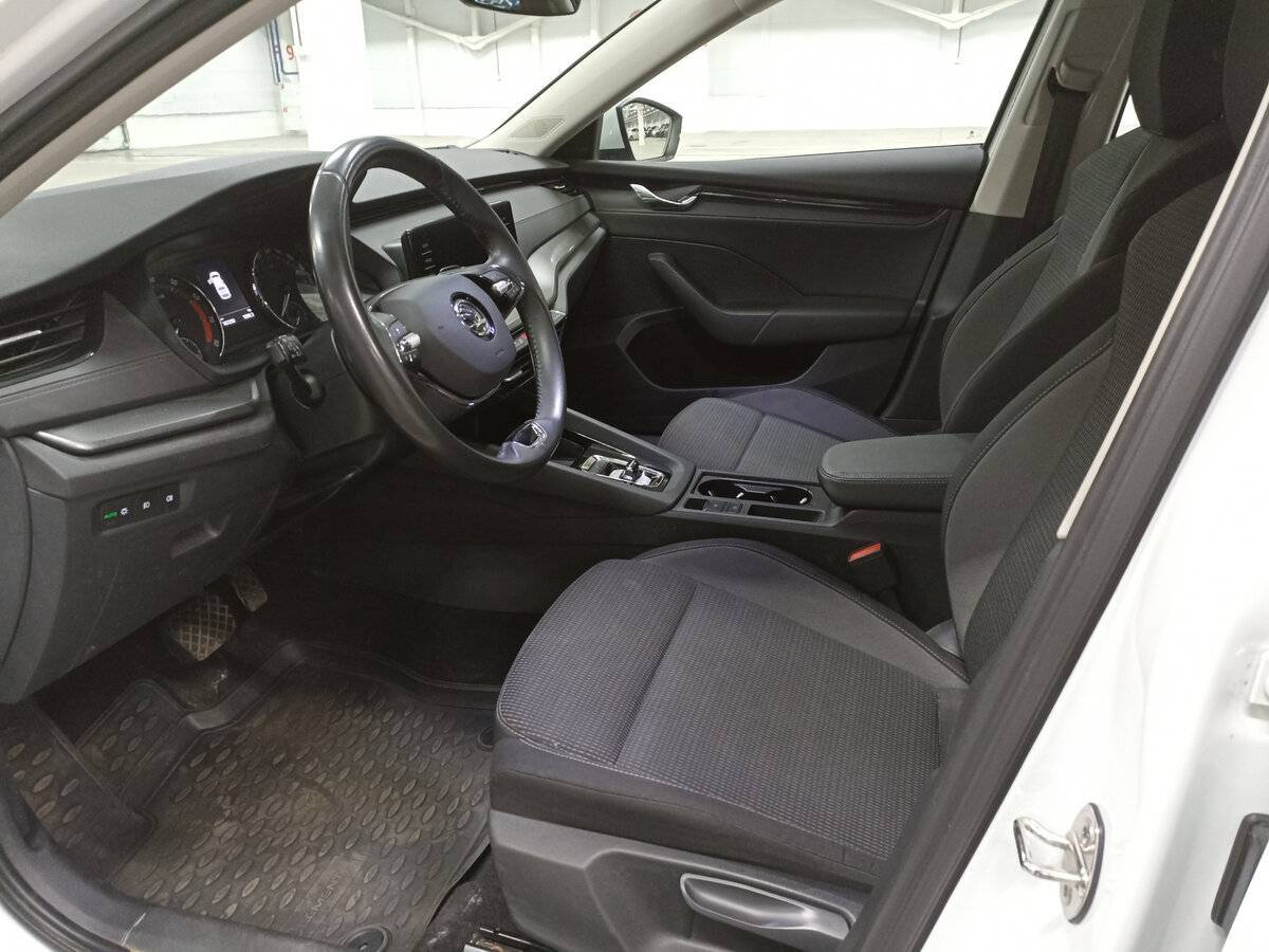 Купить Skoda Octavia, 2021, 167 259 км, фото №16