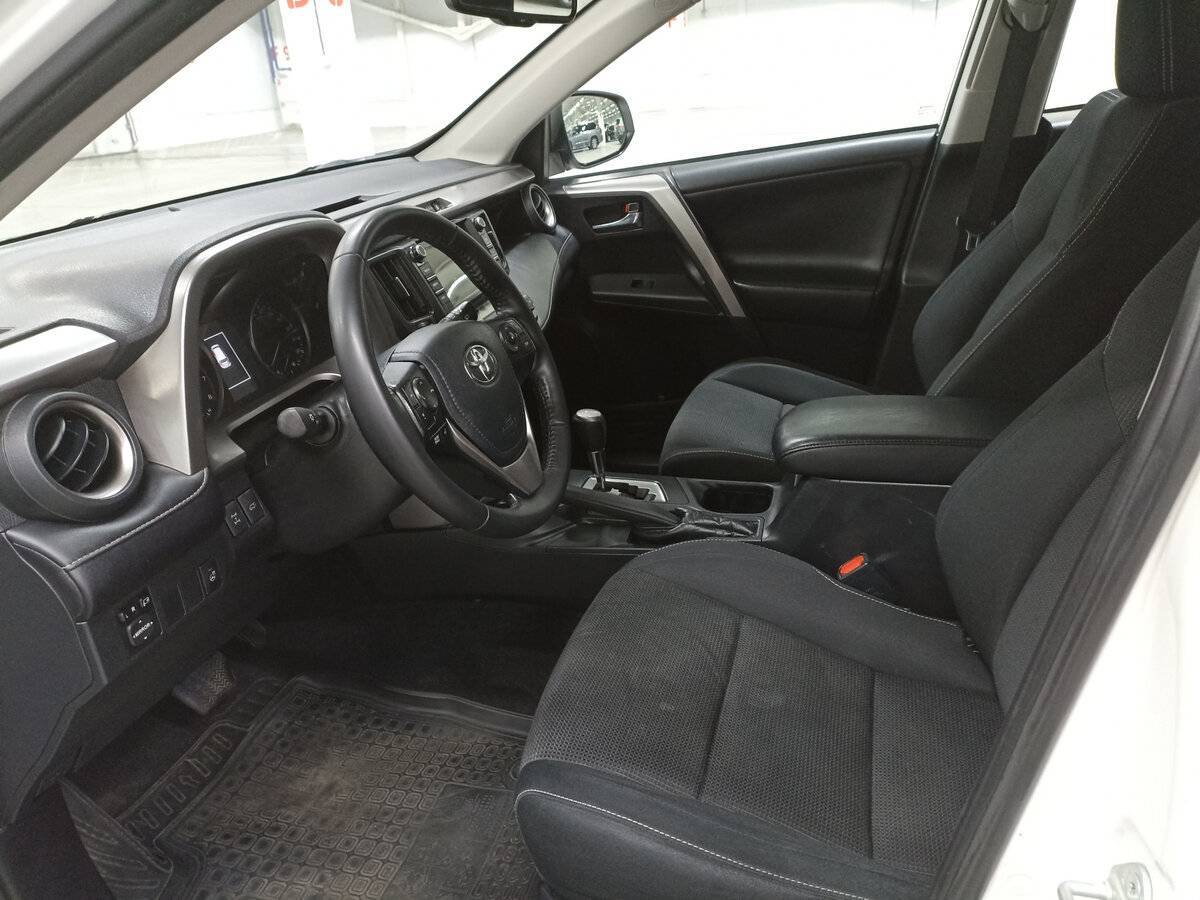 Купить Toyota RAV4, 2017, 209 526 км, фото №16