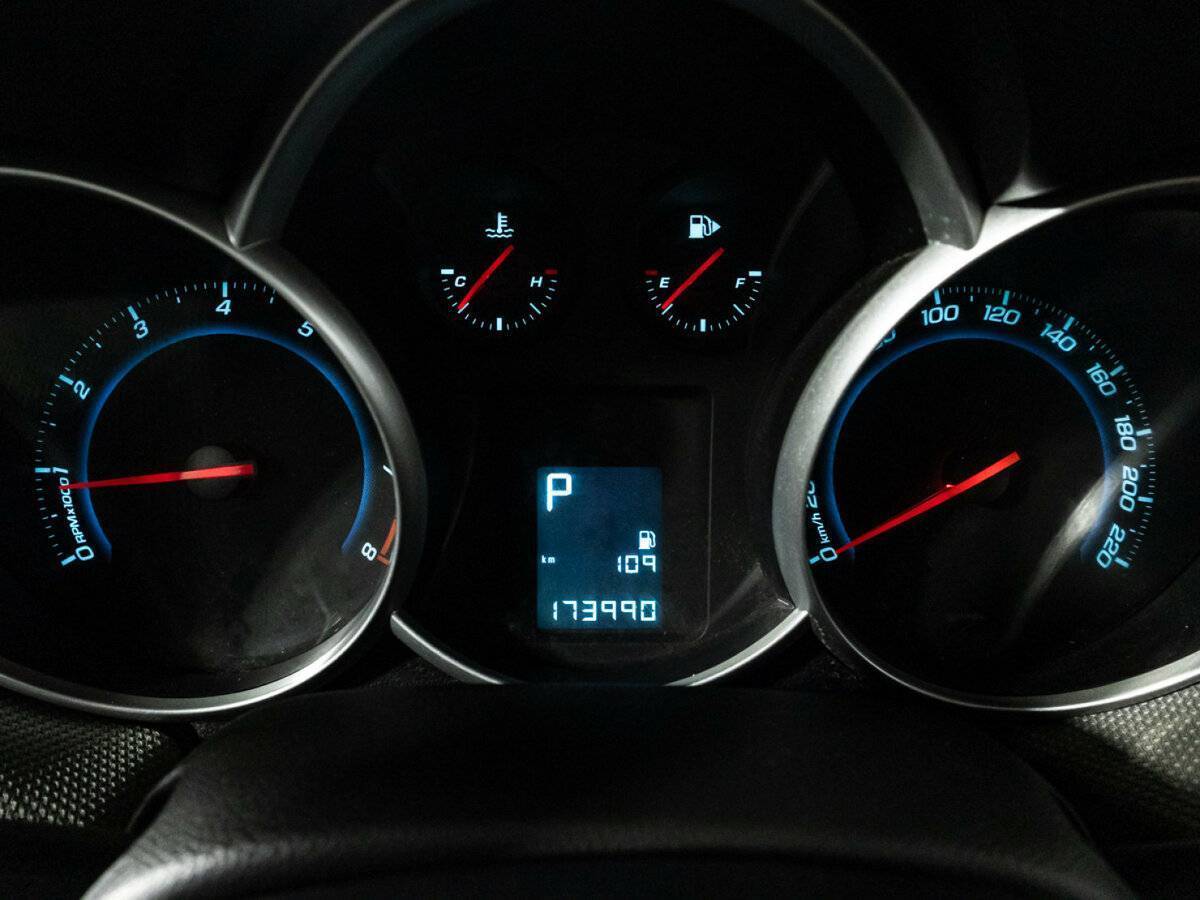 Купить Chevrolet Cruze, 2013, 173 987 км, фото №12