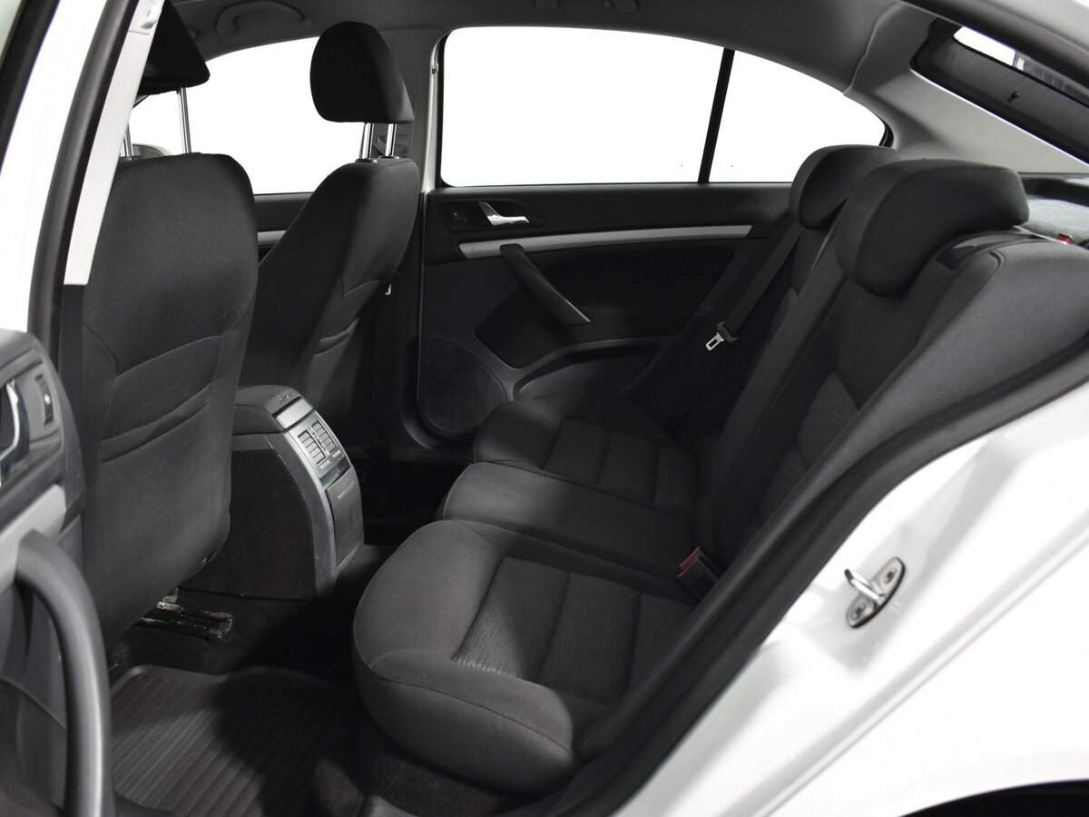 Купить Skoda Octavia, 2013, 220 887 км, фото №12