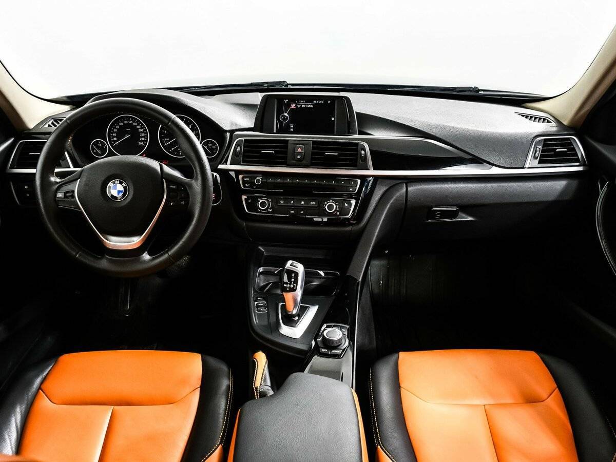 Купить BMW 3 серии 320i, 2017, 47 008 км, фото №11