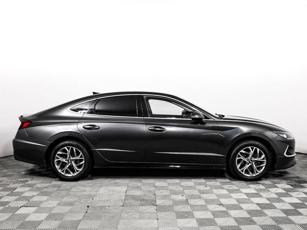 Купить Hyundai Sonata, 2020, 84 300 км, фото №4