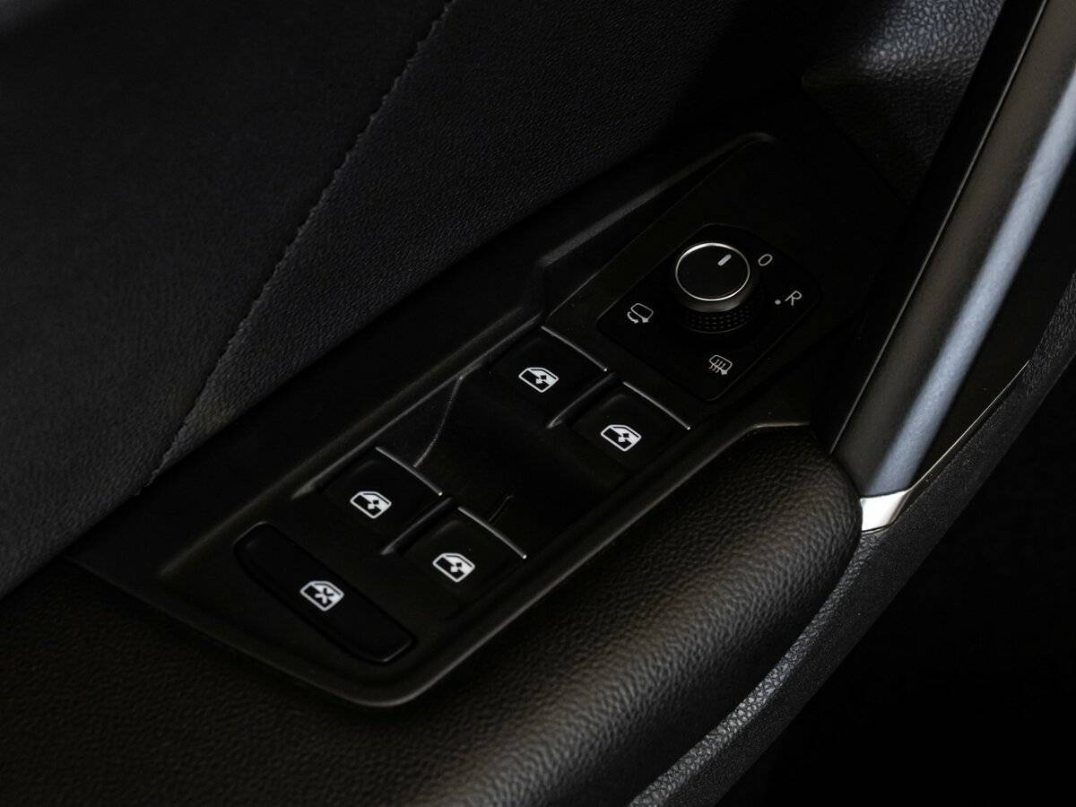 Купить Volkswagen Tiguan, 2017, 128 093 км, фото №23