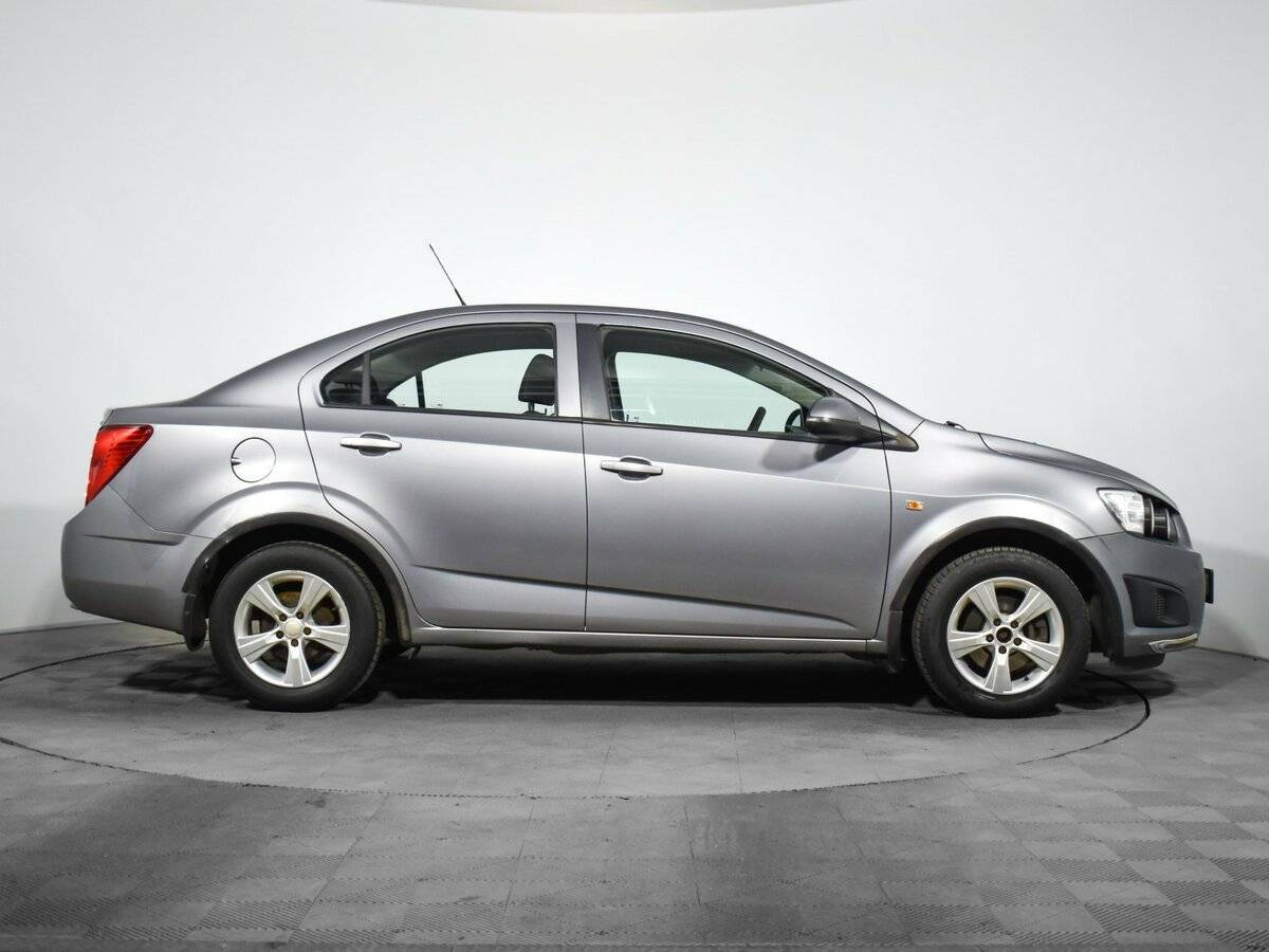Купить Chevrolet Aveo, 2012, 195 392 км, фото №4