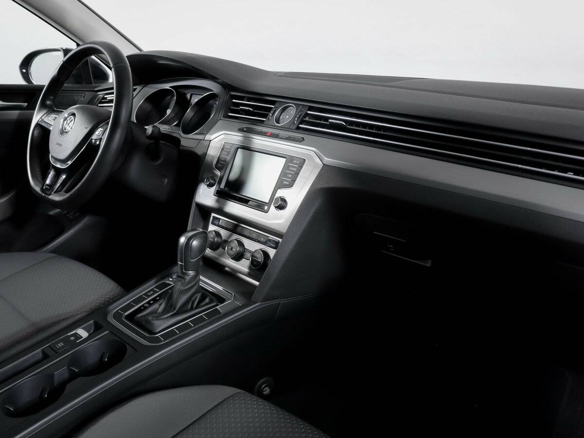 Купить Volkswagen Passat B8, 2016, 45 100 км, фото №7