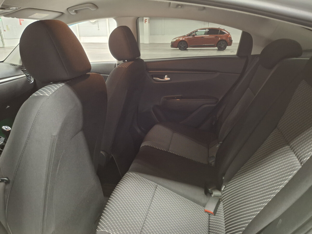 Купить Kia Rio IV, 2017, 180 535 км, фото №12