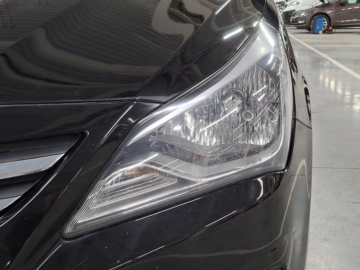 Купить Hyundai Solaris I Рестайлинг, 2015, 98 403 км, фото №17