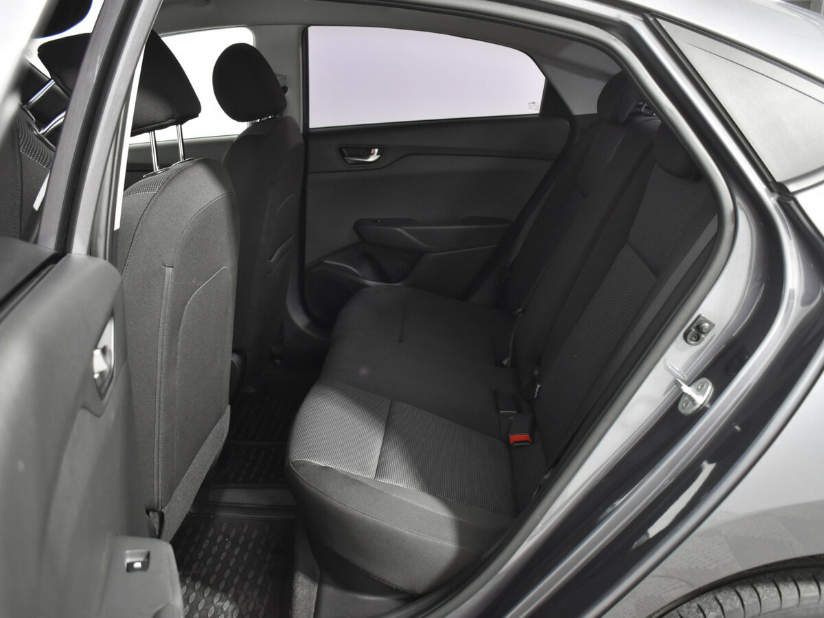 Купить Hyundai Solaris II Рестайлинг, 2021, 54 431 км, фото №12