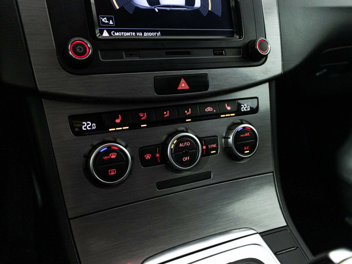 Купить Volkswagen Passat B7, 2012, 230 000 км, фото №14