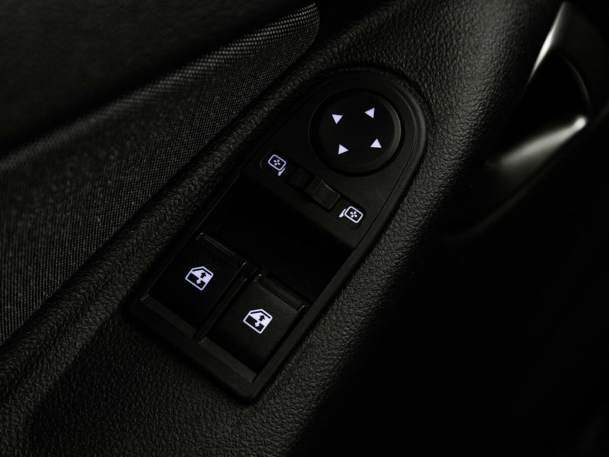 Купить Lada (ВАЗ) Granta Cross I Рестайлинг, 2023, 21 033 км, фото №13