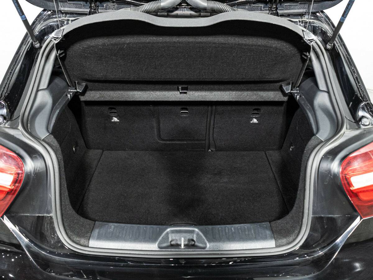 Купить Mercedes-Benz A-Класс 200 III (W176) Рестайлинг, 2016, 111 771 км, фото №15