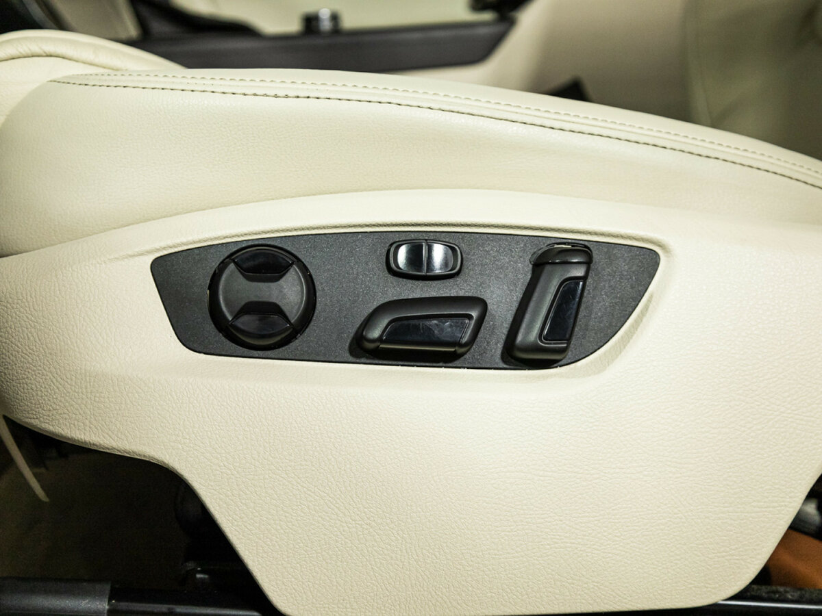 Купить Volkswagen Touareg II, 2013, 74 075 км, фото №14