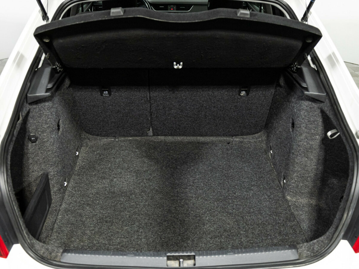 Купить Skoda Octavia III (A7), 2014, 182 977 км, фото №15