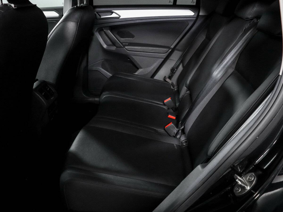 Купить Volkswagen Tiguan II Рестайлинг, 2020, 78 000 км, фото №10