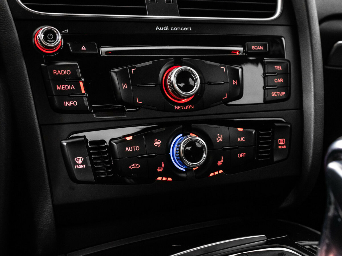 Купить Audi A4 IV (B8) Рестайлинг, 2014, 125 333 км, фото №13