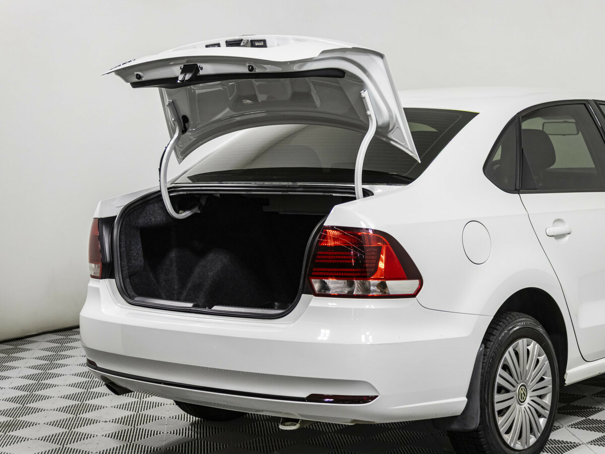 Купить Volkswagen Polo V Рестайлинг, 2016, 69 111 км, фото №13