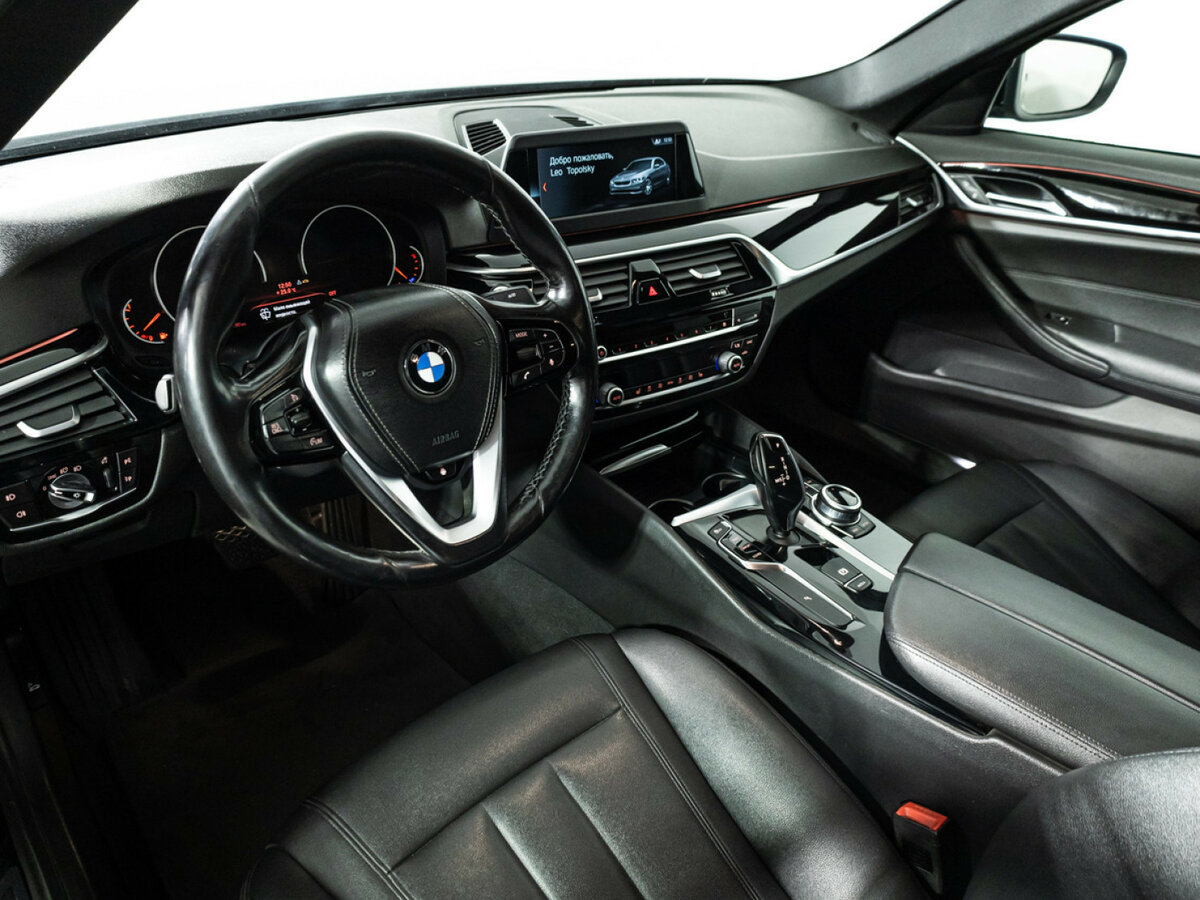 Купить BMW 5 серии 520i VII (G30/G31/G38), 2017, 323 000 км, фото №11